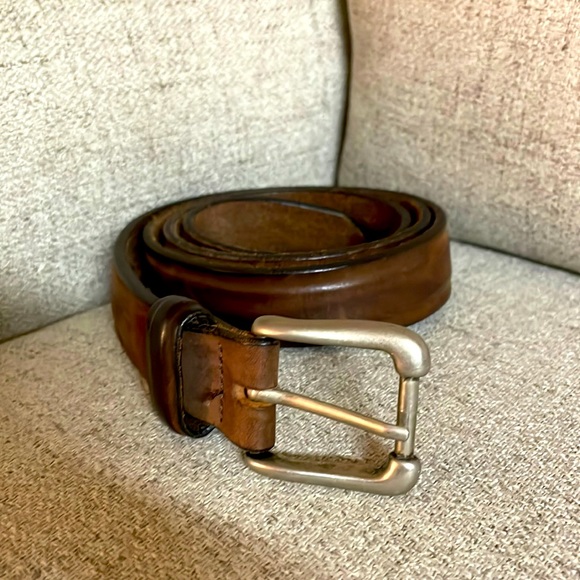 Vintage Century Canada belt - Picture 1 of 5